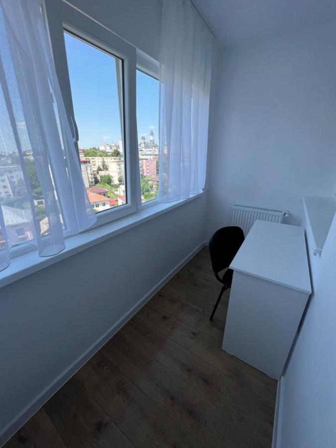 Sunny Apartment Center Suceava Esterno foto