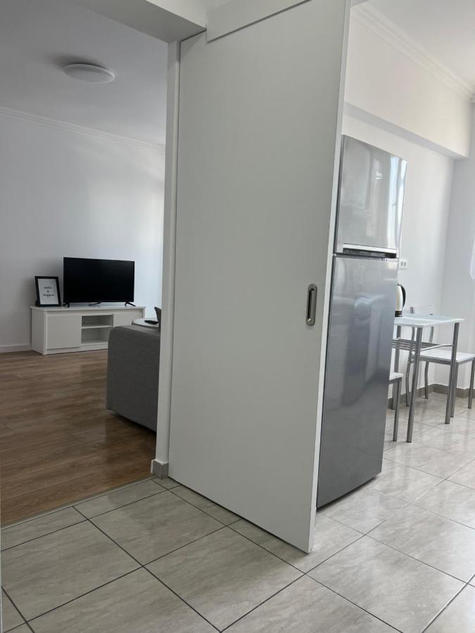 Sunny Apartment Center Suceava Esterno foto